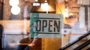 ics2020 shopping sign